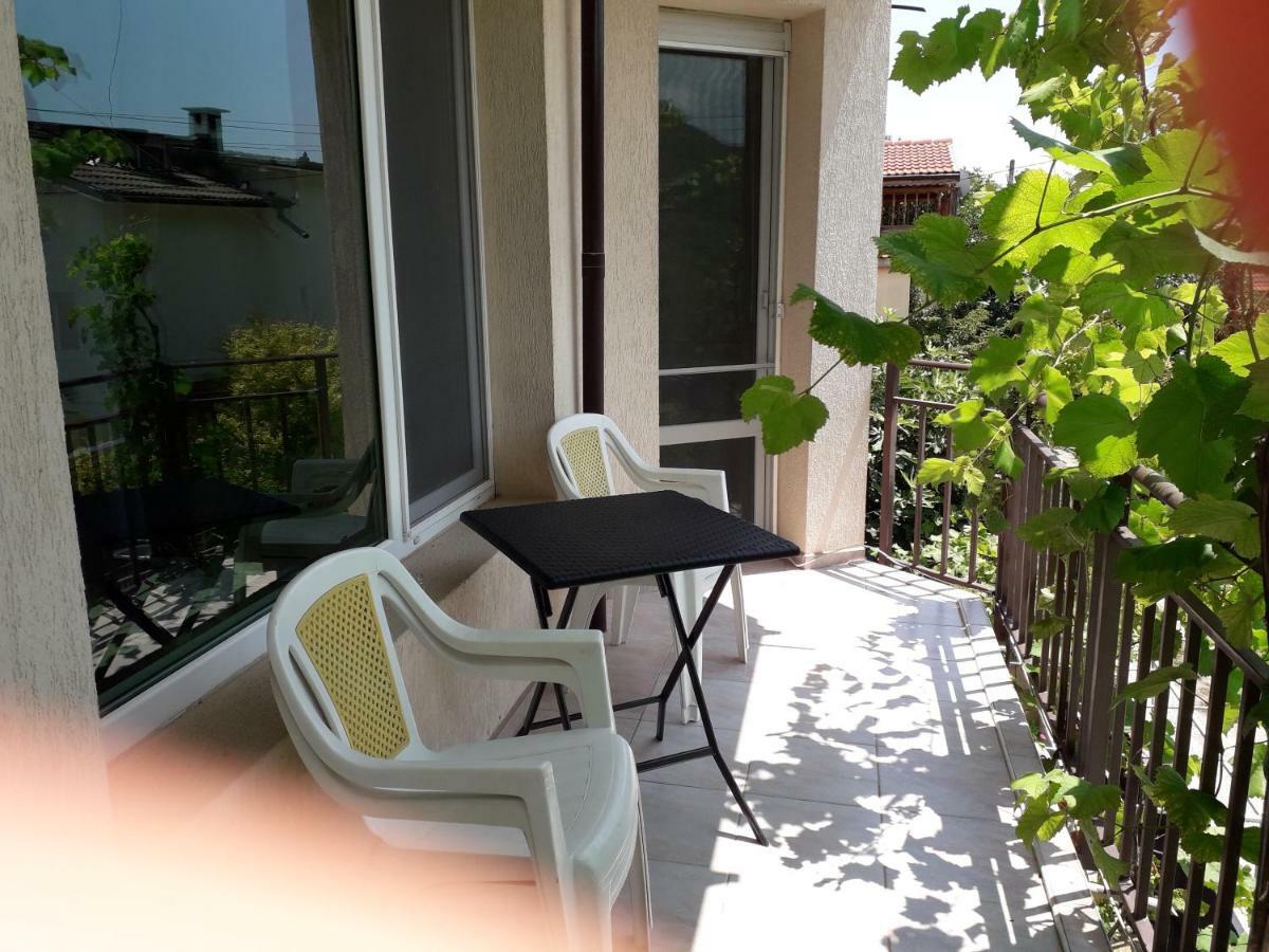 Villa Sunny Hill Fish Fish Exterior photo